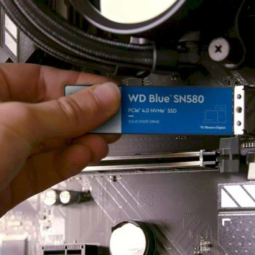 SSD накопитель WD Blue SN580 2 TB (WDS200T3B0E)