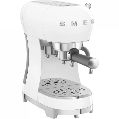 Рожковая кофеварка эспрессо SMEG ECF02WHEU