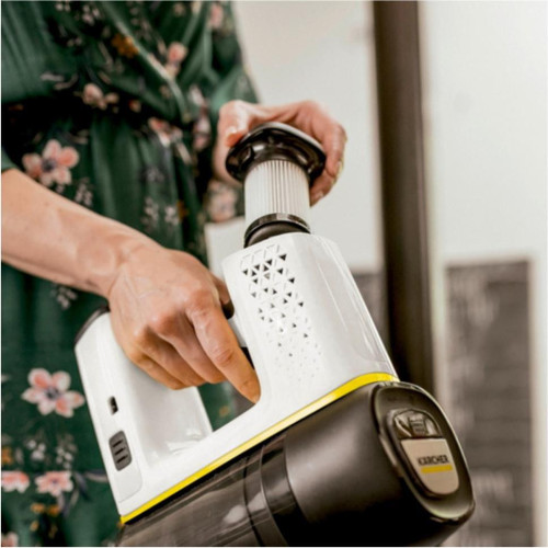Вертикальный+ручной пылесос (2в1) Karcher VC 6 Cordless ourFamily (1.198-670.0)