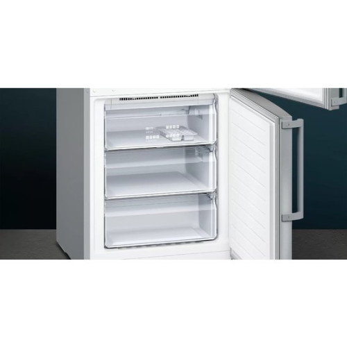 Просторный холодильник Siemens KG49NXIEP.
