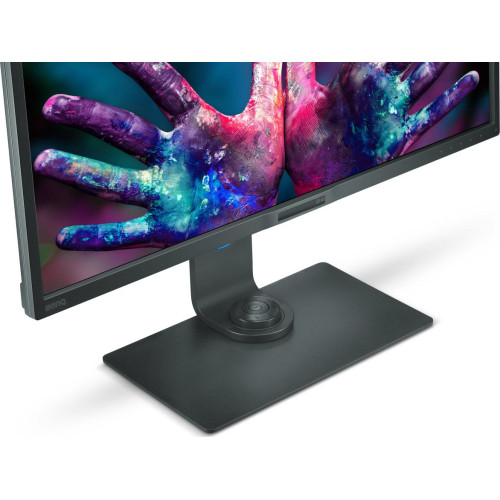 Розкішний BenQ PD3200Q Black (9H.LFALA.TBE): переваги відмінного якості зображення