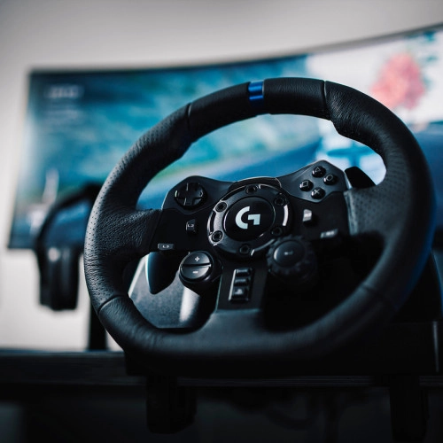 Отзиви про геймерський руль Logitech G923 PS4/PC (941-000149)